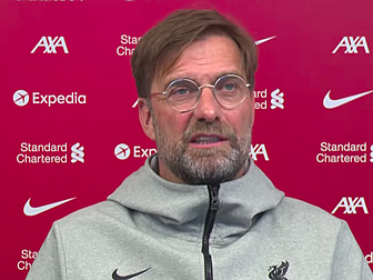 Klopp responds to Solskjaer's...